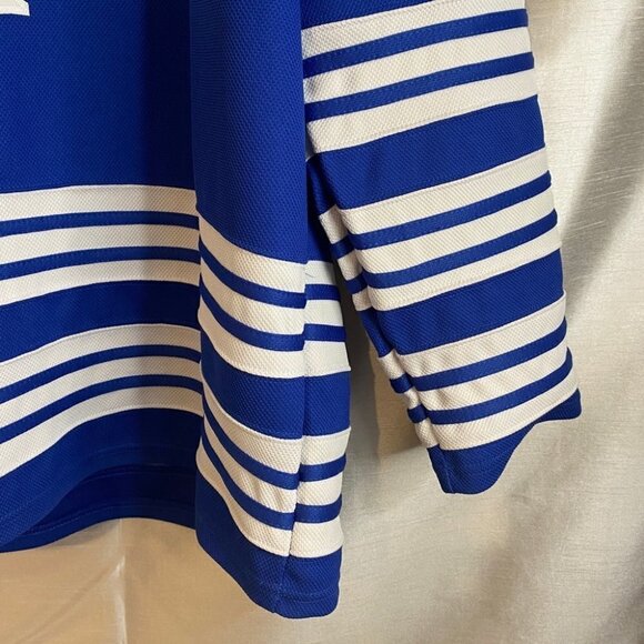 NWOT Toronto Maple Leafs Jersey LUPAL #19. NHL  2014 Winter Classic Men 52 - Picture 11 of 14